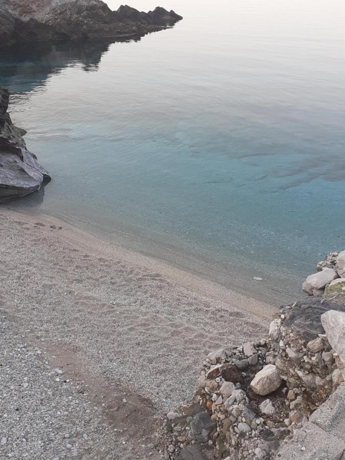 Limnionas Sunview Villa Xorychti Eksteriør billede